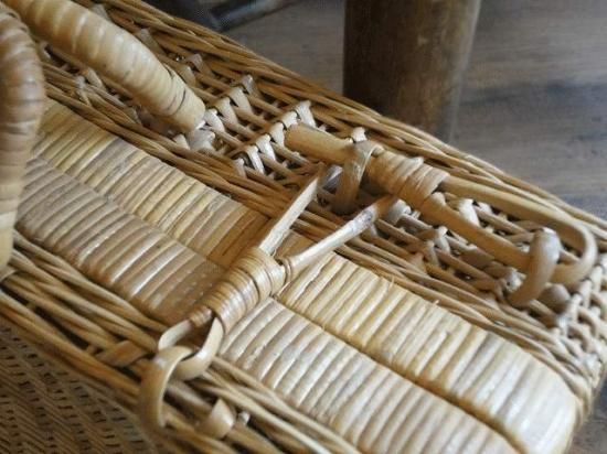 イギリスアンティーク トランク型バスケット