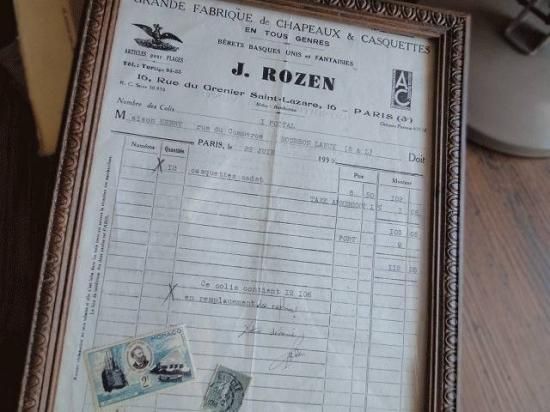 フランス 木製アンティークフレームと1939年の古い書類のセット