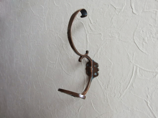 フランス  真鍮製 蔓のアンティークフック（2）