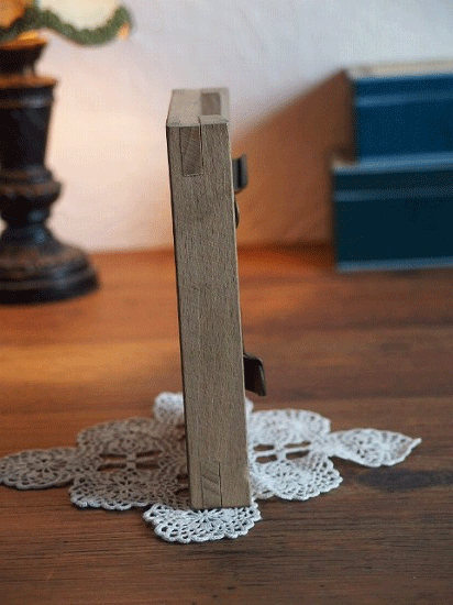 フランス木製の小さなアンティークフレーム（フォトフレーム）