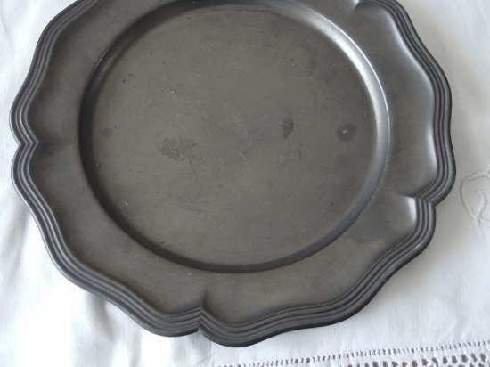 Pewter 花リム ピューター 深皿 アンティーク 花リムのピューター皿
