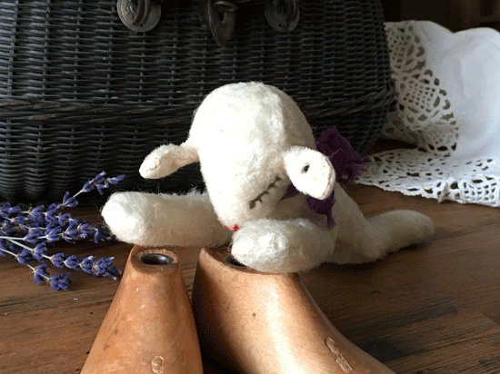 ヴィンテージシュタイフ 眠り羊 フロッピーランビー Floppy Lamby アンティーク雑貨通販ショップclotte ヴィンテージシュタイフ 眠り羊 フロッピーランビー Floppy Lamby アンティーク雑貨通販ショップclotte