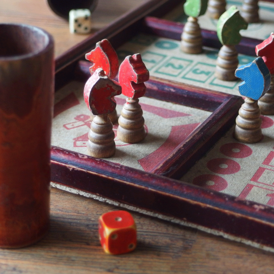 フランスアンティーク 古い木製のボードゲーム 小さな馬のゲーム アンティーク雑貨通販ショップclotte