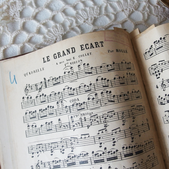 フランスアンティーク 楽譜のバインダー  古いファイル　