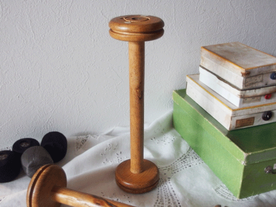 アンティーク 裁縫道具 | フランス 大きな木製ボビン 糸巻き スプール