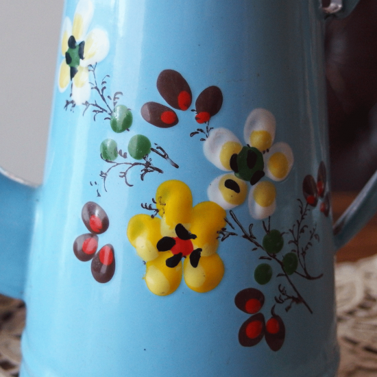 アンティーク コーヒーポット | フランス お花模様と空色のホーロー製 