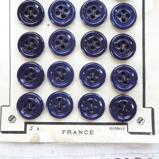 フランスアンティーク 濃紺色のガラスボタンシート 24個 HAUTE NOUVEAUTÉ DE PARIS