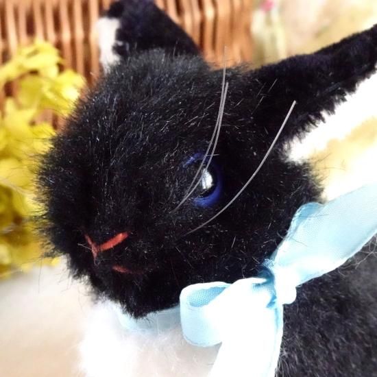 vintage steiff ୨୧ * お座り姿の かわいいウサギさん うさぎリボン