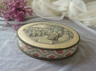 フランスアンティーク La Marquise de Sévigné ラ・マルキーズ・ド・セヴィニエ チョコレートボックス 紙箱 