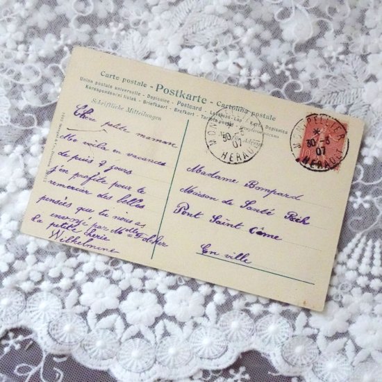 フランスアンティーク リボンのフォトフレーム オルモル装飾とベベルガラス ポストカード付き（２）