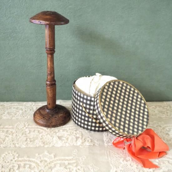 アンティーク ハットボックス ハットスタンド | フランス 小さな