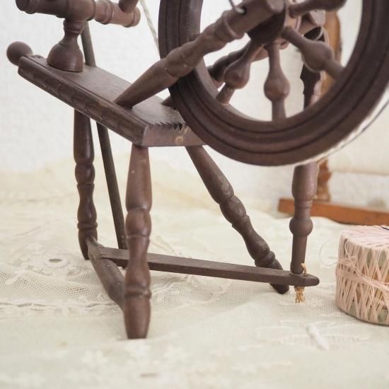 アンティーク ドール 糸車 | フランス ドール家具 糸車 ミニチュアの糸