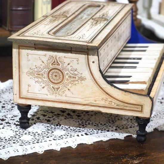 アンティーク 木製トイピアノ フランス製 インテリア ディスプレイ ビンテージ フランス 1930-1950年 木製トイピアノ