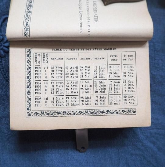 アンティーク 聖書 | フランス 20世紀 セルロイドの祈祷書 すずらんと