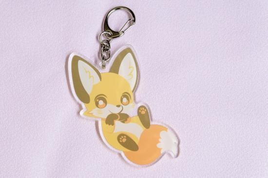 キツネアクリルキーホルダー「ちみっこキツネ」 | キツネグッズ