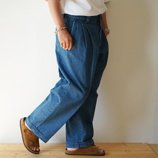 FARAH-3tuck wide pants<img class='new_mark_img2' src='https://img.shop-pro.jp/img/new/icons13.gif' style='border:none;display:inline;margin:0px;padding:0px;width:auto;' />