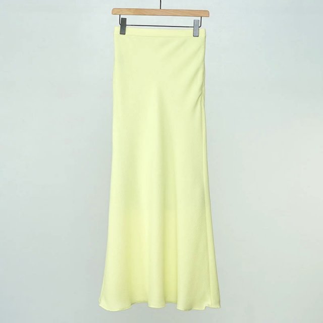 40%OFFۡPHEENY / եˡDobby bias skirt LIME