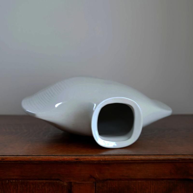 Vase Porcelaine Virebent by Yves Mohy / France / 70s Vase Porcelaine Virebent by Yves Mohy / France / 70s