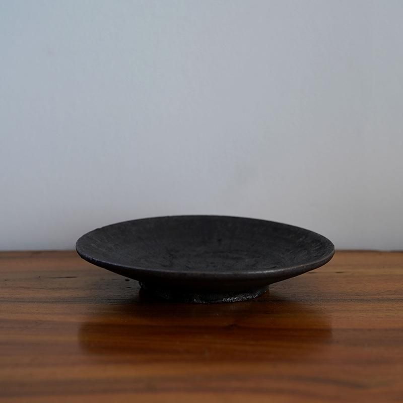 黒志野 / 7寸皿 6 / 小野象平 / 高知 - THIRTY' THIRTY' STORE