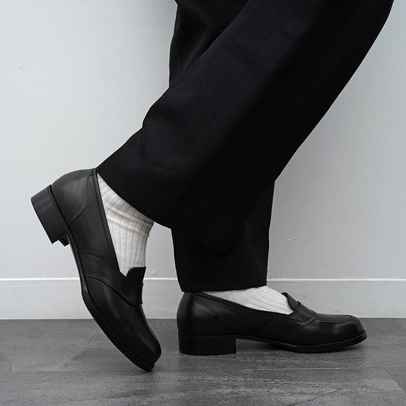 【POST PRODUCTION ポストプロダクション】Saddle Strap Baby Calf Black - THIRTY' THIRTY'  STORE