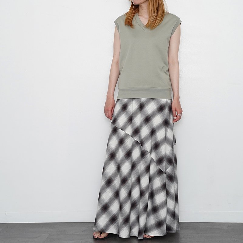 【40%OFF】【PHEENY / フィーニー】Rayon ombre check bias skirt CHARCOAL - THIRTY'  THIRTY' STORE