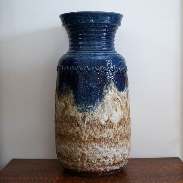 Blue Huge Vase / Uebelacker Keramik / Model 1468-50 / West Germany / 15cm / 50s-70s