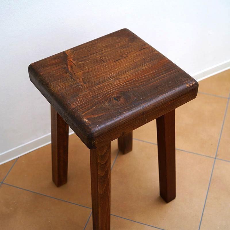 A vintage Petit Brutalist Stool, Solid Oak, France, c. 1960s – Bruksmann