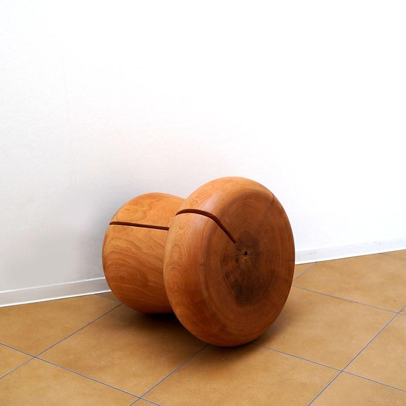Walnut tree Turned Stool / Shoji Morinaga / Contemporary