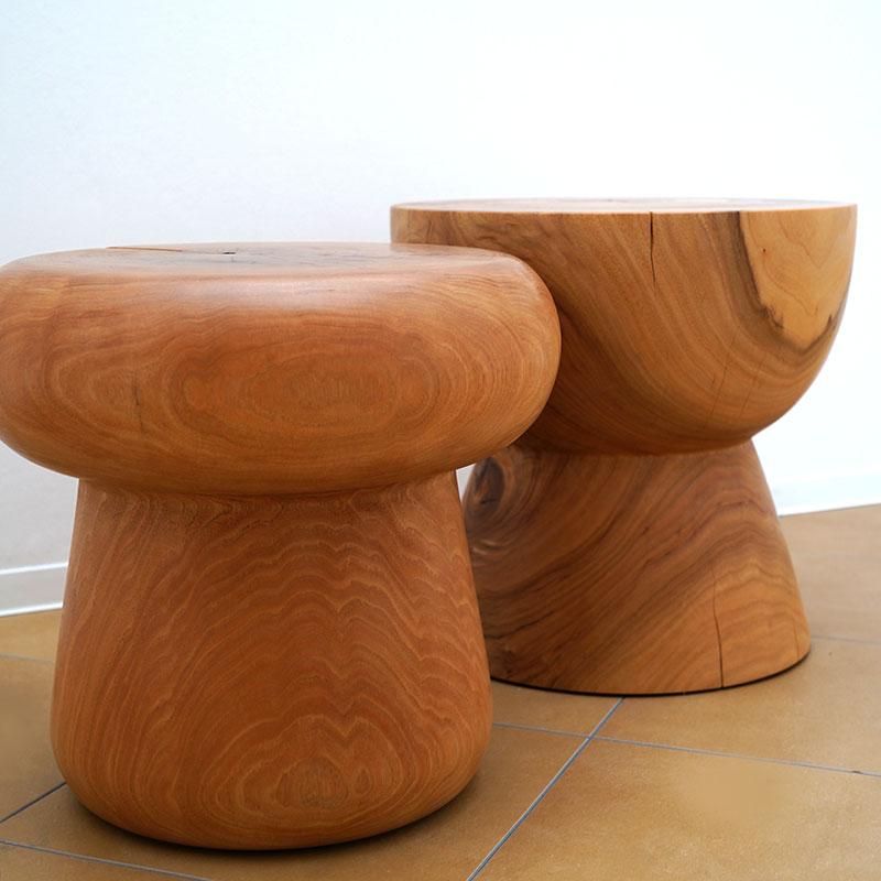 Walnut tree Turned Stool / Shoji Morinaga / Contemporary Walnut tree Turned Stool / Shoji Morinaga / Contemporary