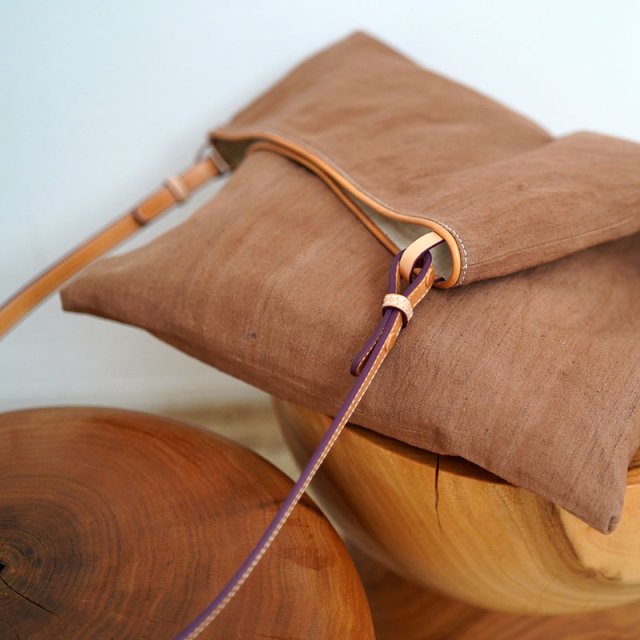 【THE BACKWARD VENDOR】 COTTON BAG / Vegetable tanned leather, handwoven cotton with peach dye