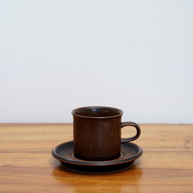 【2月5日入荷】ARABIA / 'RUSKA' Mini Coffee Cup & Saucer 4 / 80s / Finland