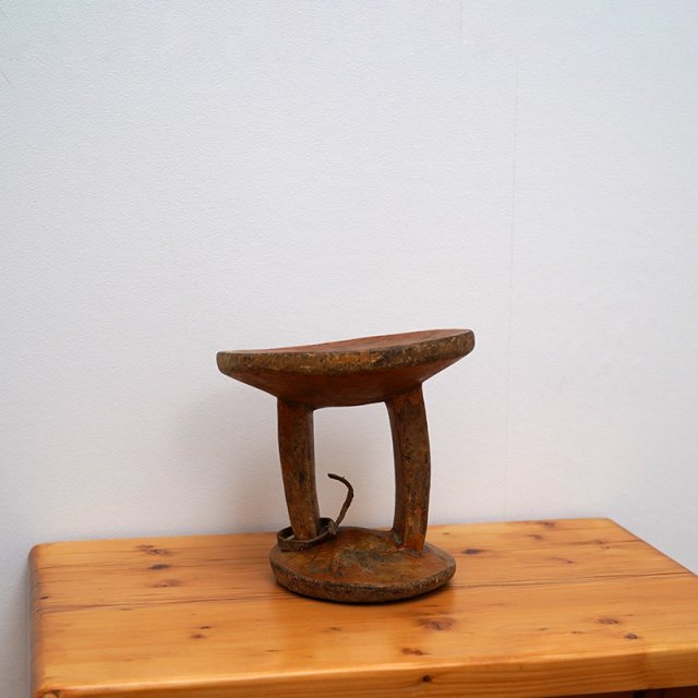 African Unique Piece Wood Headrest