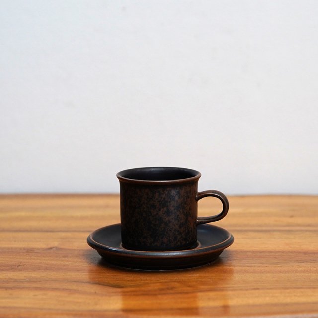 【3月26日入荷】ARABIA / 'RUSKA' Mini Coffee Cup & Saucer 2 / 80s / Finland