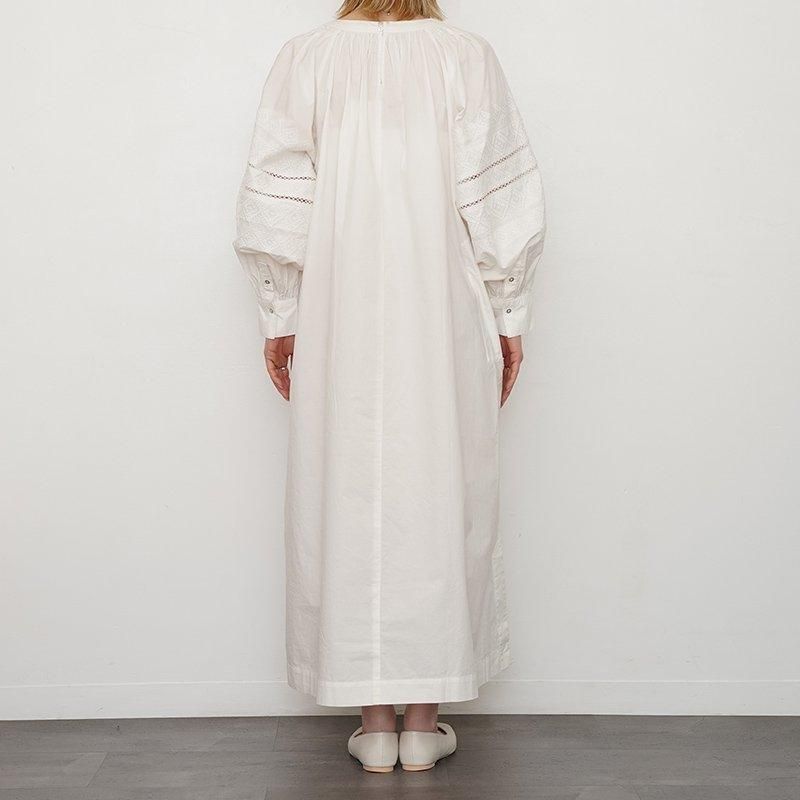 30%OFF】【ne Quittez pas ヌキテパ】FINE POPLIN KIKA EMB GATHER