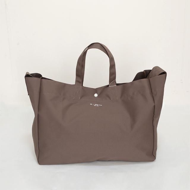 UNIVERSAL PRODUCTSCORDURA NYLON NEWS BAG BIG BROWN