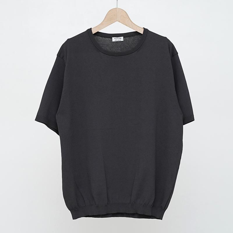 MAATEE&SONS マーティーアンドサンズ】S/SLEEVE CREW CHACOAL