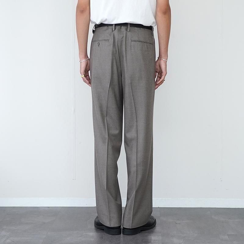 AURALEE Light Wool Two-Tuck Slacks オーラリー AURALEE SUPER LIGHT WOOL TWO-TUCK SLACKS | Less