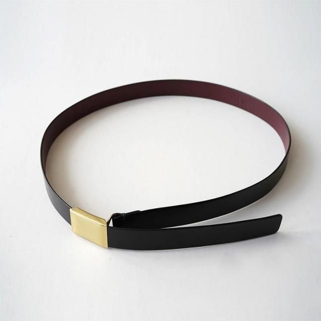 8/24()19:00䳫ϡۡ2025 A/WۡYLEVE 졼LEATHER BUCKLED BELT BLACK/GOLD