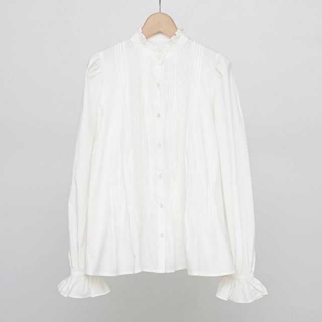11/7()19:00䳫ϡۡ2025 A/Wۡcrinkle crinkle crinklerebuilt neck embroidery blouse WHITE