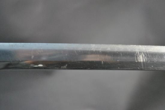 軍刀 無銘 66 6 身幅広く 重ね厚い豪刀 歴史の資料に 試斬刀として 軍刀 無銘 66 6 身幅広く 重ね厚い豪刀 歴史の資料に 試斬刀として