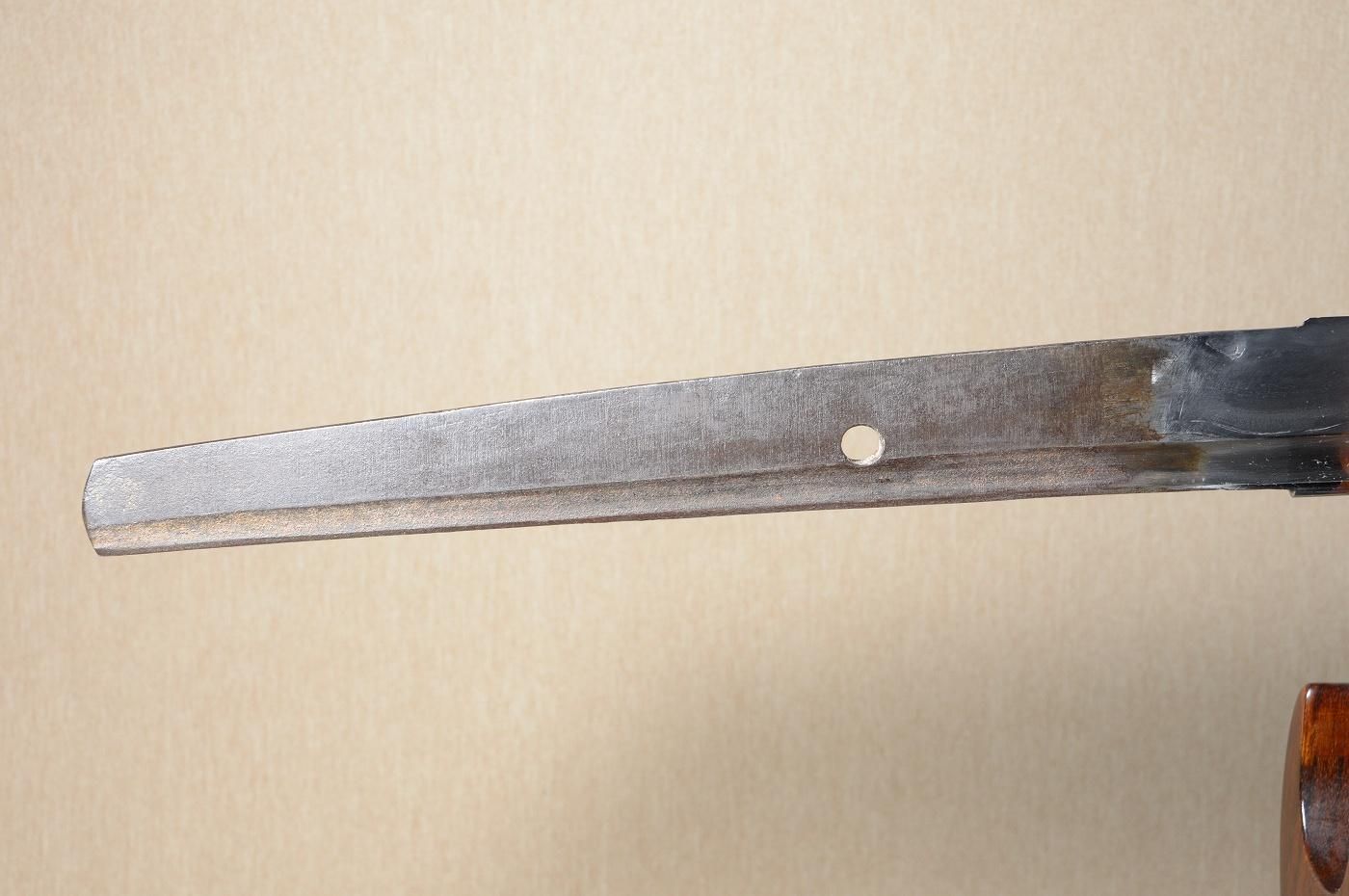 残欠手直しの切っ先部です合法サイズ、竹細工刀の材料に、刃面は光沢があり波紋あり 残欠手直しの切っ先部です合法サイズ、竹細工刀の材料に、刃面は