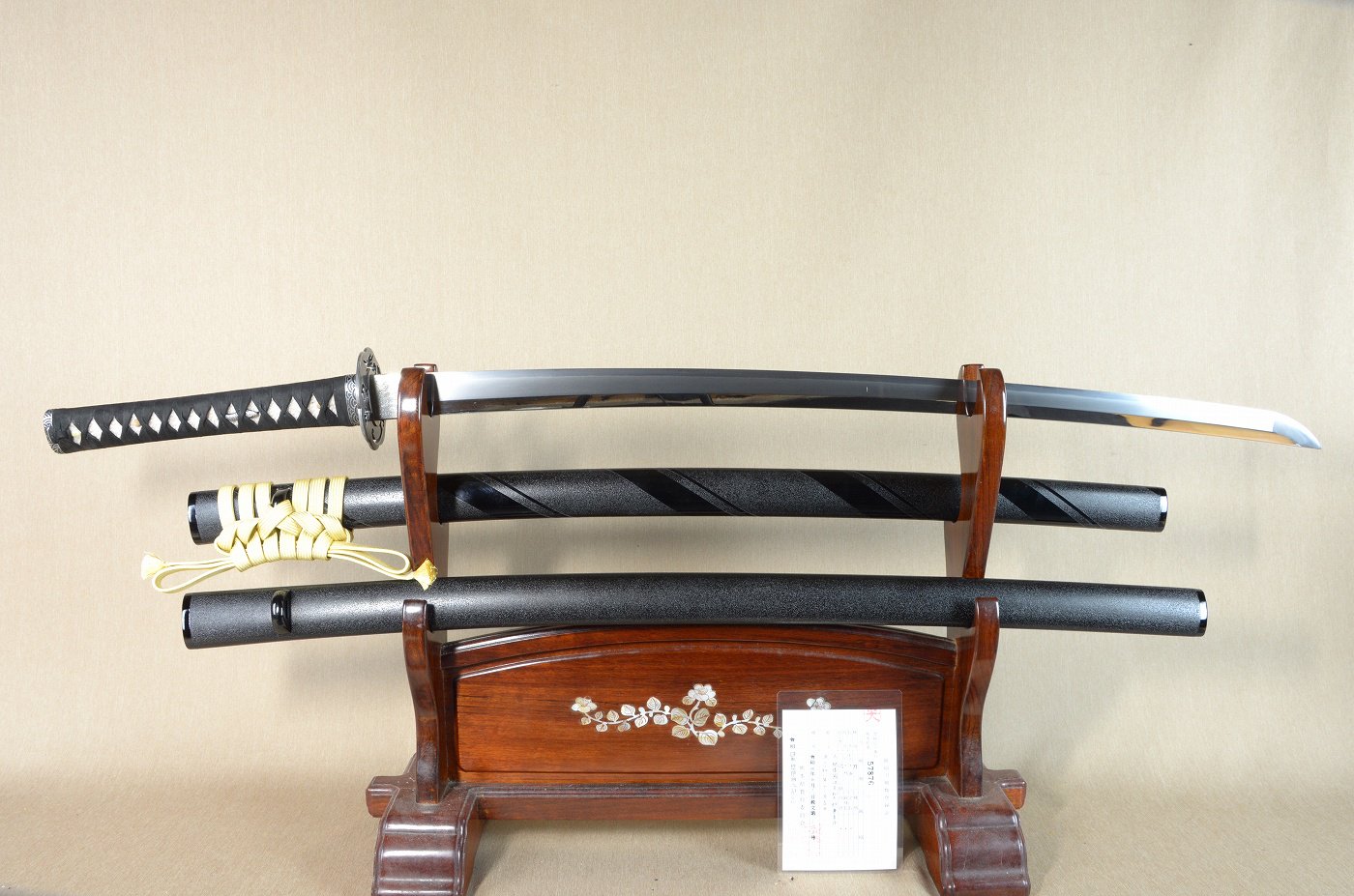 新作現代刀、贅を尽くした拵】「赤松太郎兼幸」73.5cm 、鑑賞に・居合 ...
