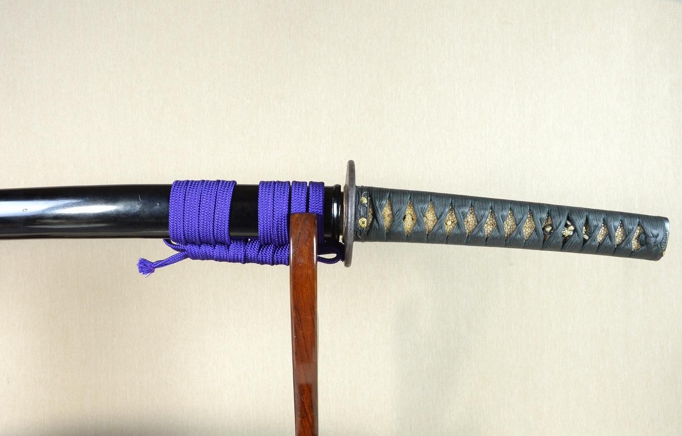 南北朝の香り残す古刀・軽量・二筋樋】「備州長船助光」67.8cm 南北朝の香り残す古刀・軽量・二筋樋】「備州長船助光」67.8cm