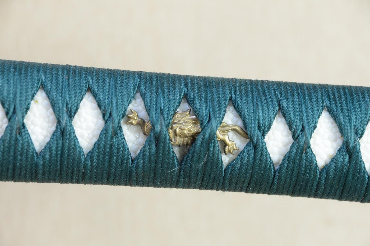 良）掛軸杉時代箱/刀/内寸44.2×6.0/掛軸/名家伝来/AB-127 日本美術 鐔・刀装具・甲冑武具 | 鉄線花図鐔 無銘：二代西垣勘