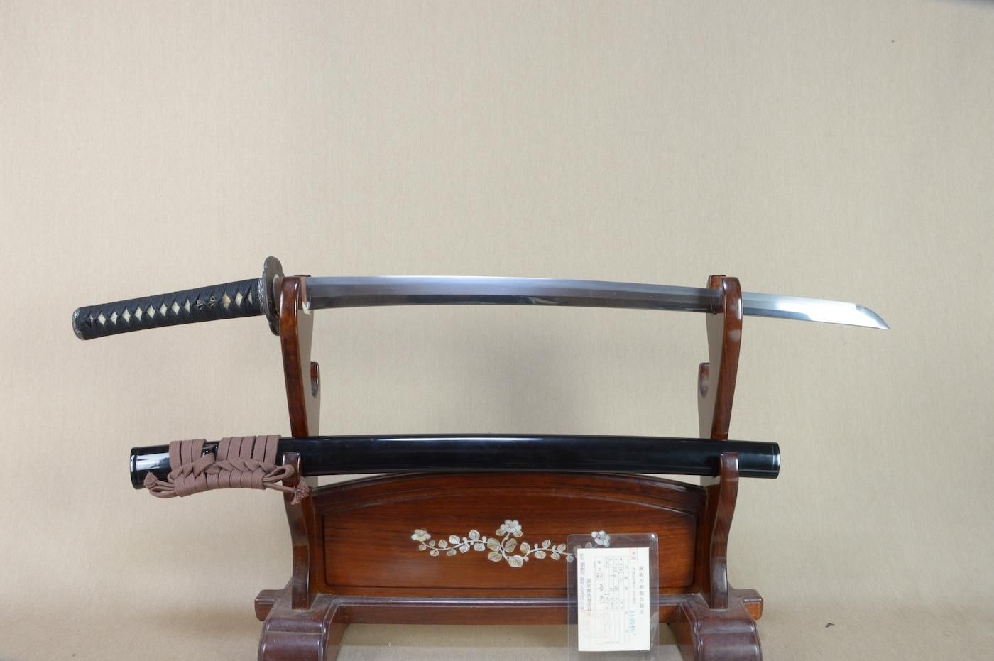 日本刀の残欠、切っ先部になります。刃長14.9cm合法サイズ、鎬