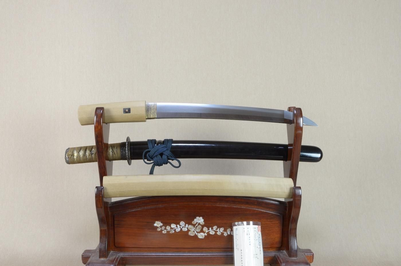見応えある華やかな波紋❗ 合法品 日本刀 残欠 研ぎ上がり