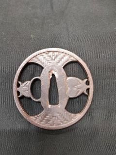 鉄地八角形透かし鍔　変わり鐔　日本刀 刀 刀装具 時代物 真剣 古美術　居合 鍔 - 日本刀｜刀剣や居合道着の通販なら池田美術 居合刀を中心に