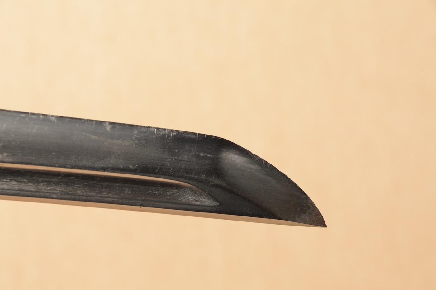 職人技の貴重ななめし革で作られた日本人形 おぜしかプロジェクト×村の鍛冶屋 両刃黒打鞘鉈藤乃鉈5寸150mm＆