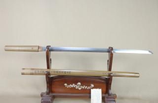 希少 美品】全日本居合道刀法 解説 池田 隆 聖昴 著 DVD付 希少