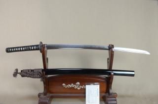 模造刀　居合刀　日本刀　樋入り刀身　刀剣　透かし鍔 二尺四寸三分】居合刀 透かし鉄鍔 樋入り刀身 模造刀 武具 拵え